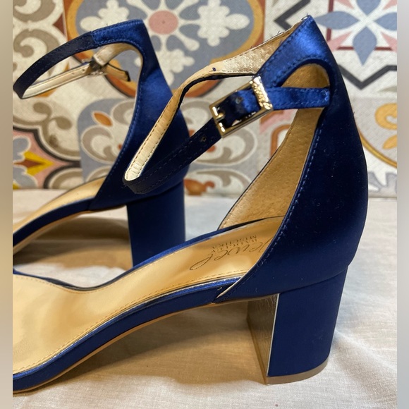 Badgley Mischka, Royal Blue, Satin Bejeweled Wedding Sandal, size 9.5 - Picture 4 of 7